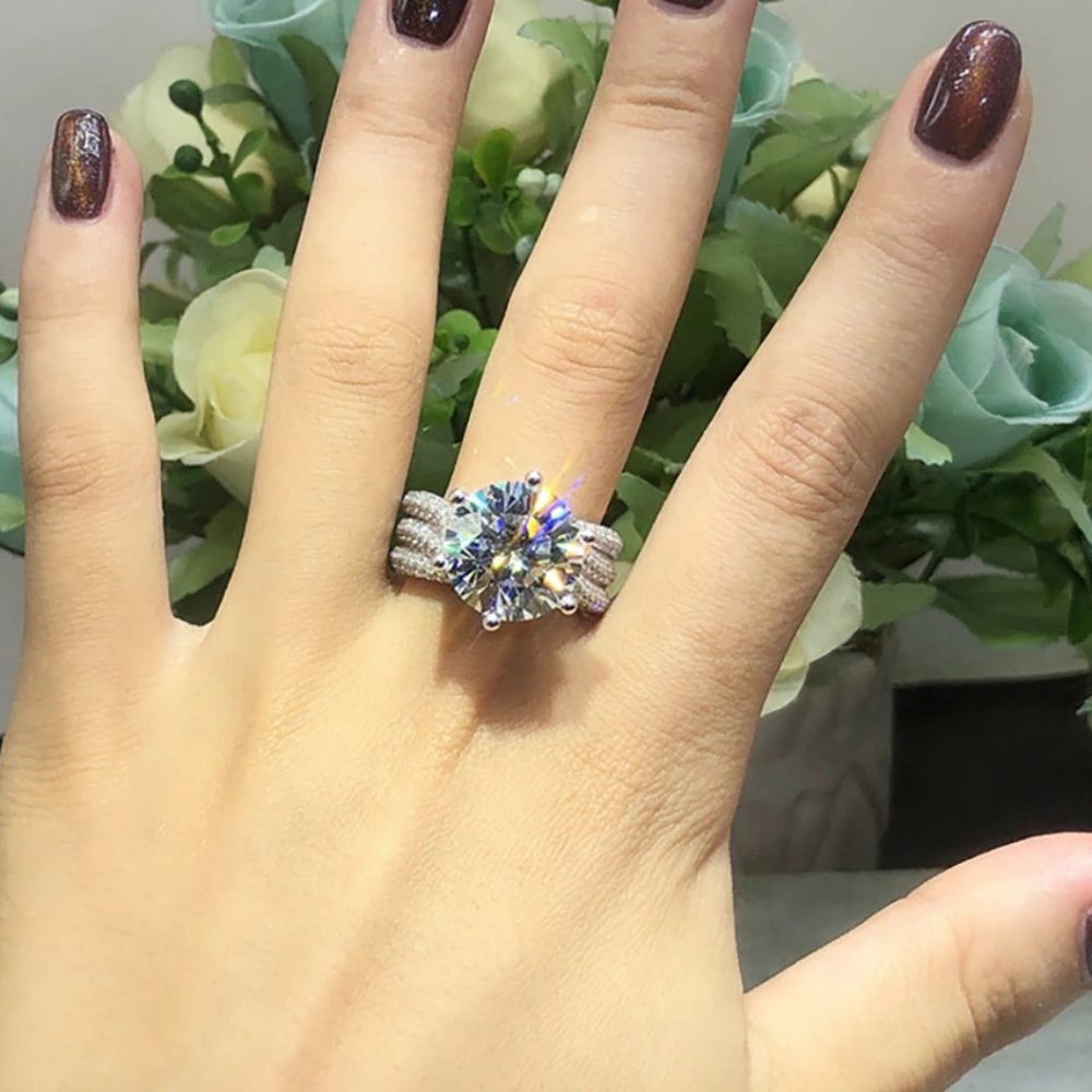 Certified 5ct. t.w. Moissanite Diamond Solitaire Luxury Engagement Ring NEW - Picture 3 of 12